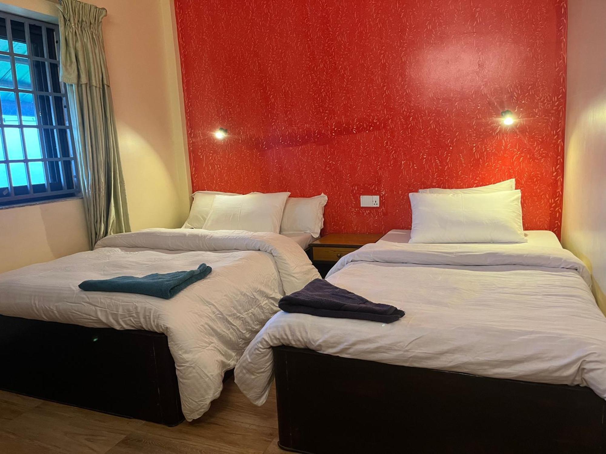 The North Face Inn'S Homestay Pokhara Exterior photo